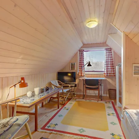 3 Bedroom Lovely In Henne Casa vacanze