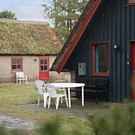 3 Bedroom Lovely In Henne Henne Strand