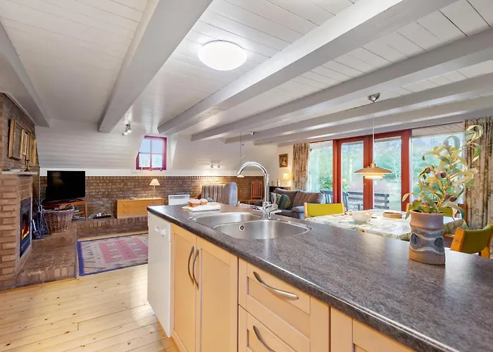 3 Bedroom Lovely In Henne Casa vacanze