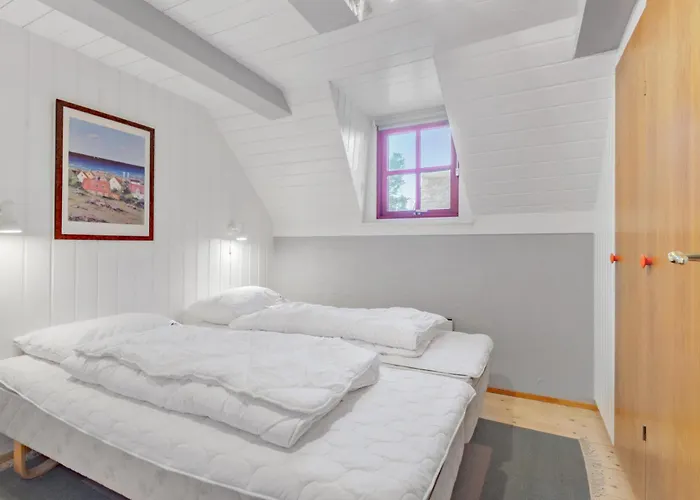 3 Bedroom Lovely In Henne Casa vacanze *