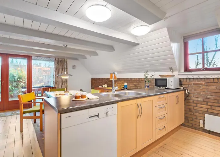 Casa vacanze 3 Bedroom Lovely In Henne Henne Strand