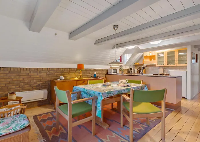 3 Bedroom Lovely In Henne * Henne Strand
